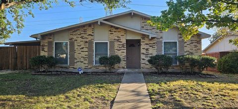 1900 Apple Valley Road Plano TX 75023