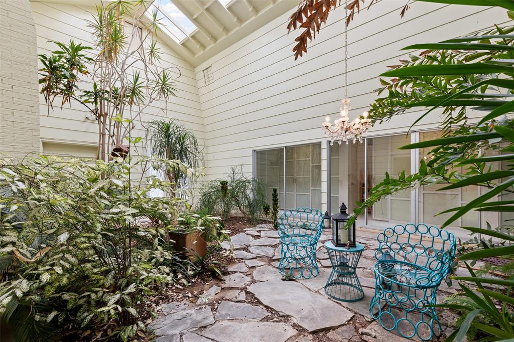 Ridglea - Residential