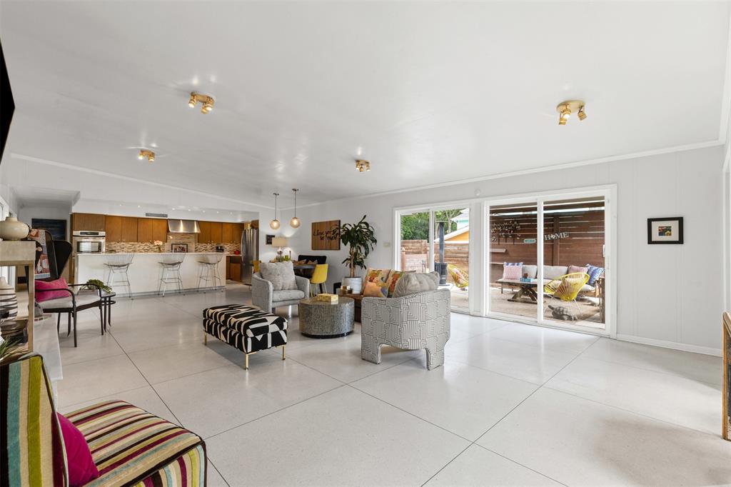 Ridglea - Residential