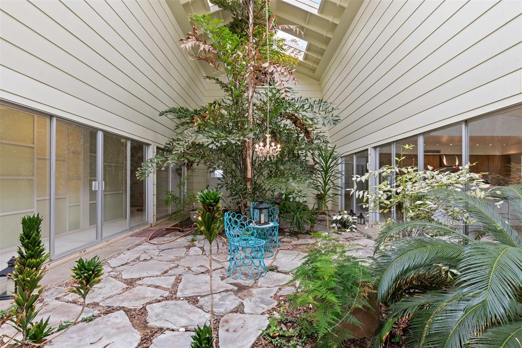 Ridglea - Residential