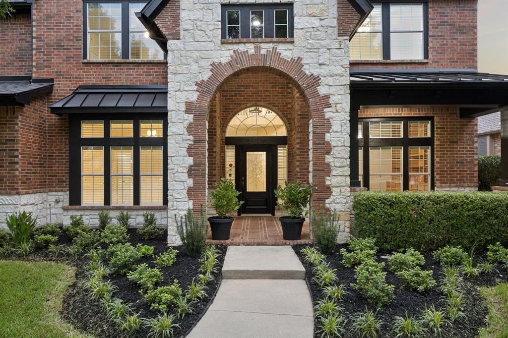 501 Cloud View Court