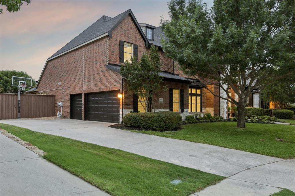501 Cloud View Court