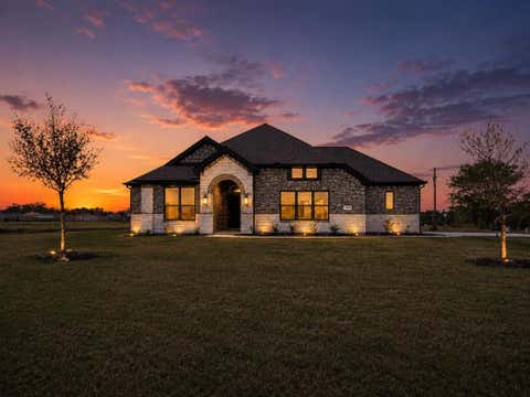 Photo of 492 Sanders Road, Whitesboro, TX 76273 (MLS # 21353762)