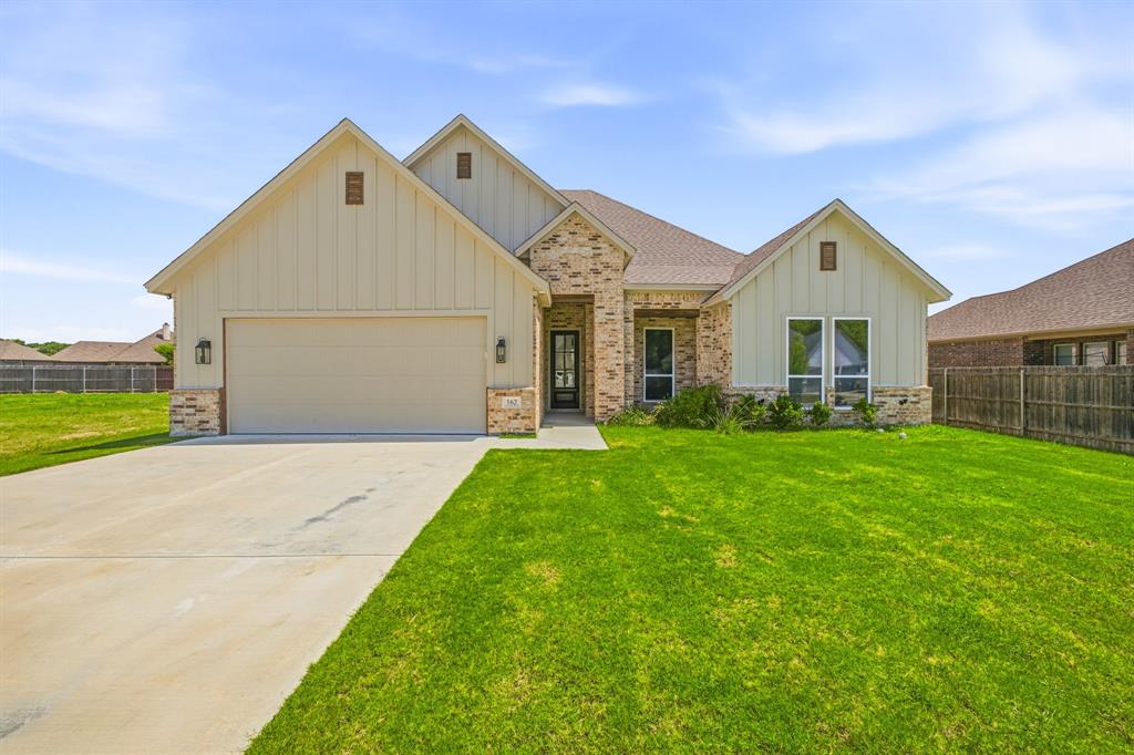 Photo 1 of 34 — 162 Breeders Drive, Willow Park, TX 76087