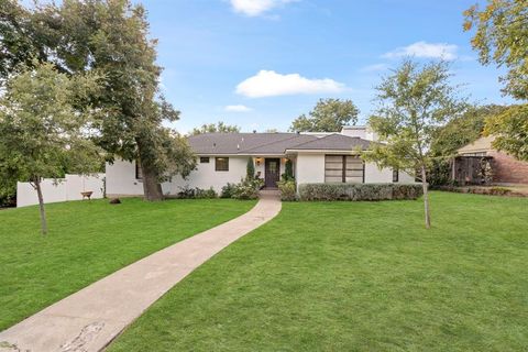 1123 Waterford Drive Dallas TX 75218