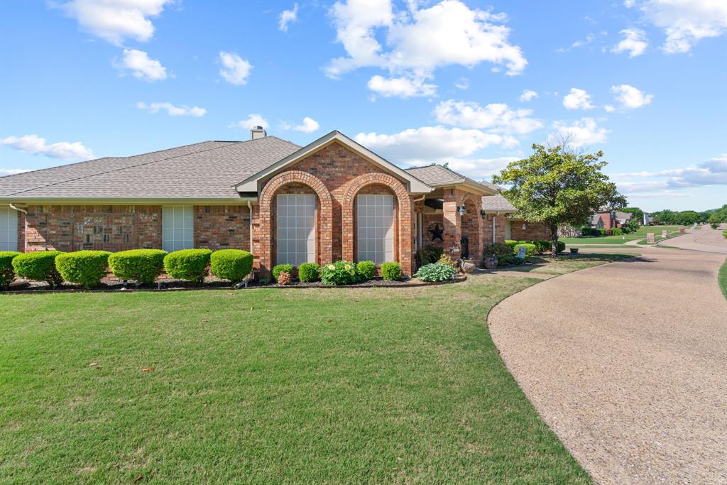 404 Foxwood Lane