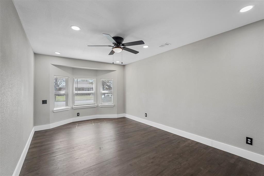 Cloverdale 03 - Residential