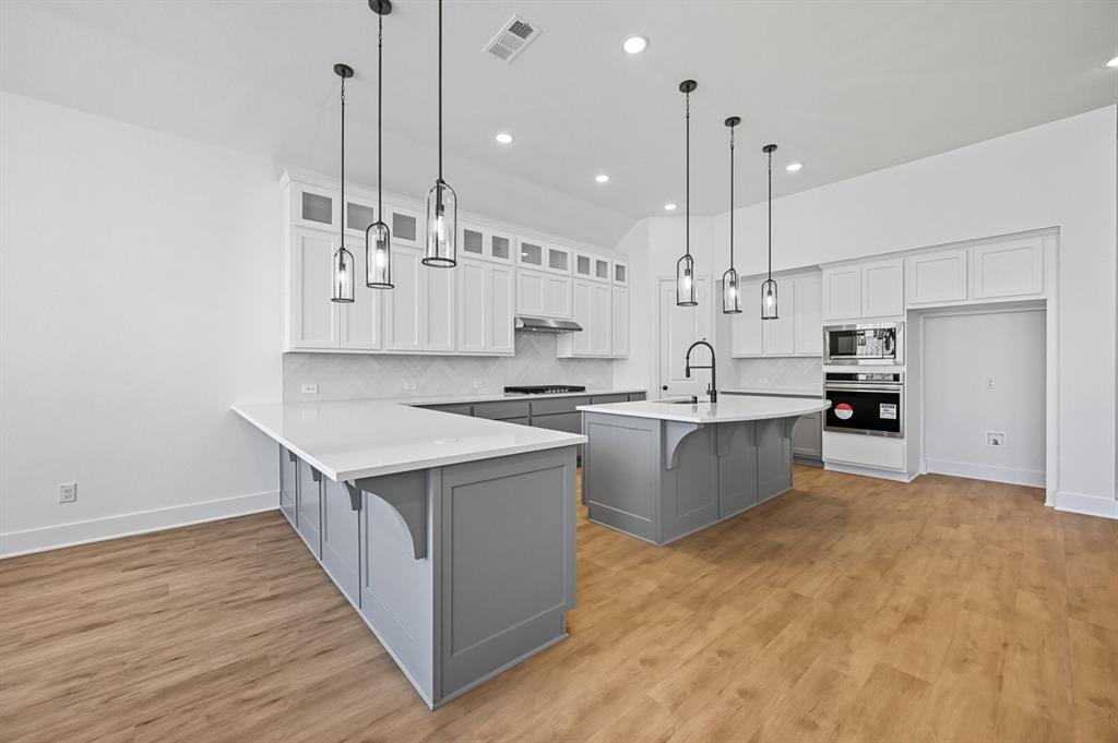 552 Station Drive