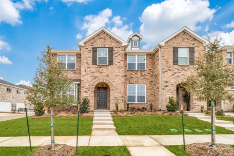 Photo of 3740 Paradise Way, Sherman, TX 75090 (MLS # 21323714)