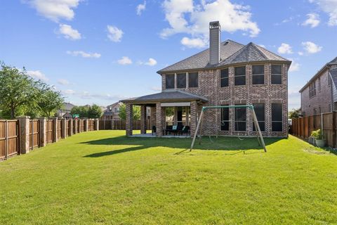 708 Winehart Street Lewisville TX 75056