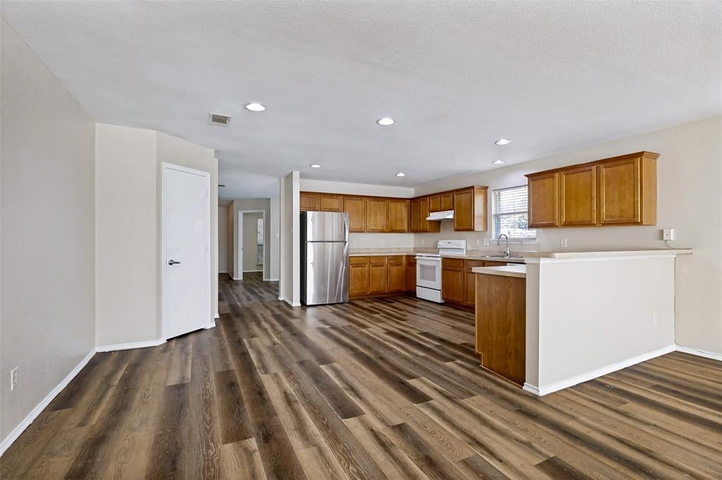 10417 Winding Passage Way