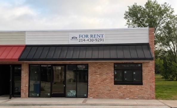Photo 1 of 3 — 108 E Main Street, Quinlan, TX 75474