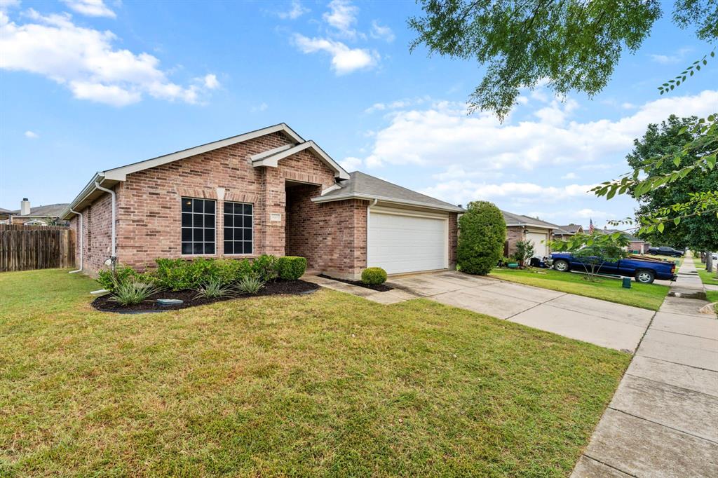 3005 Groveland Terrace