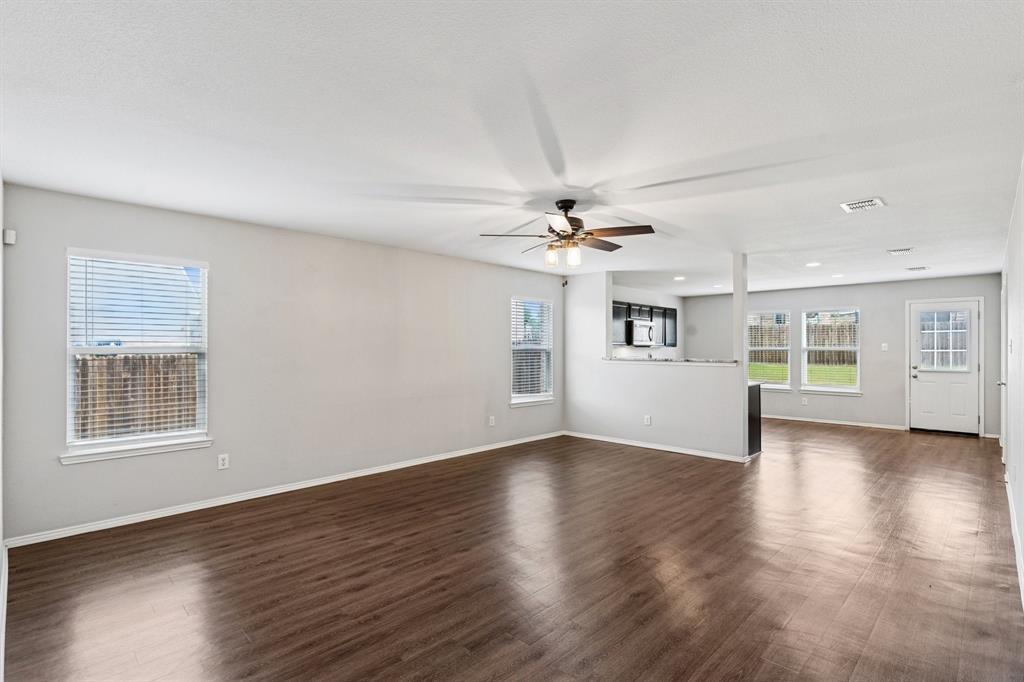3005 Groveland Terrace