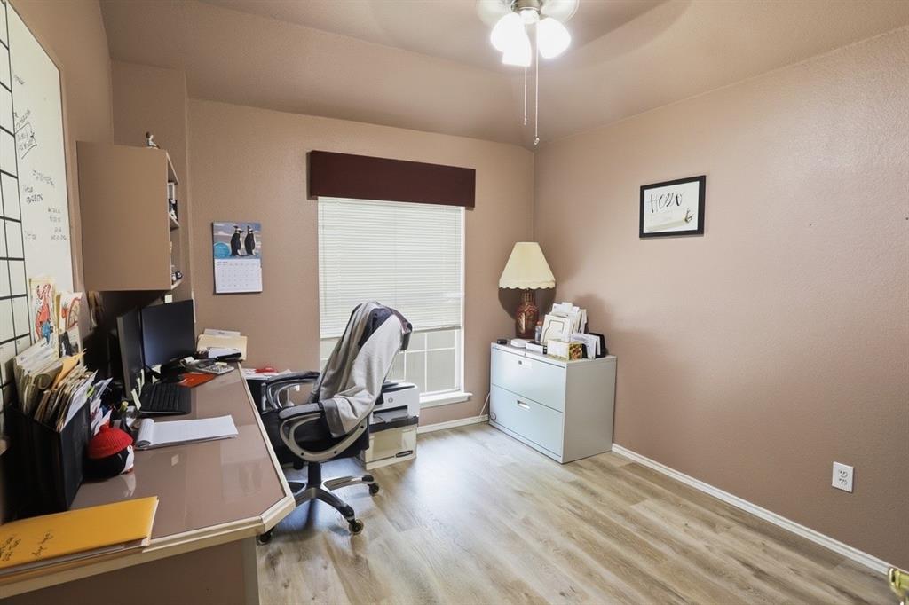 Oakwood Estates Lewisville - Residential