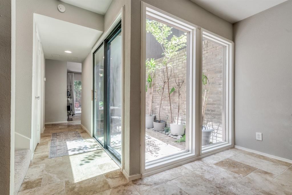 Brooktown Twnhs - Residential