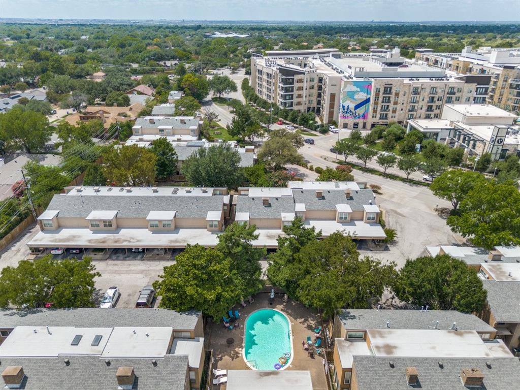 Brooktown Twnhs - Residential