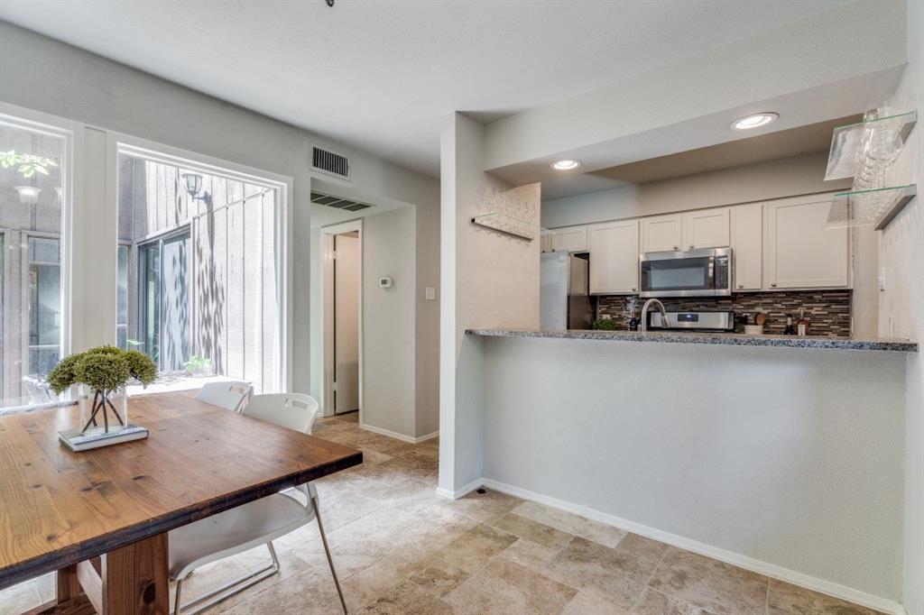 Brooktown Twnhs - Residential