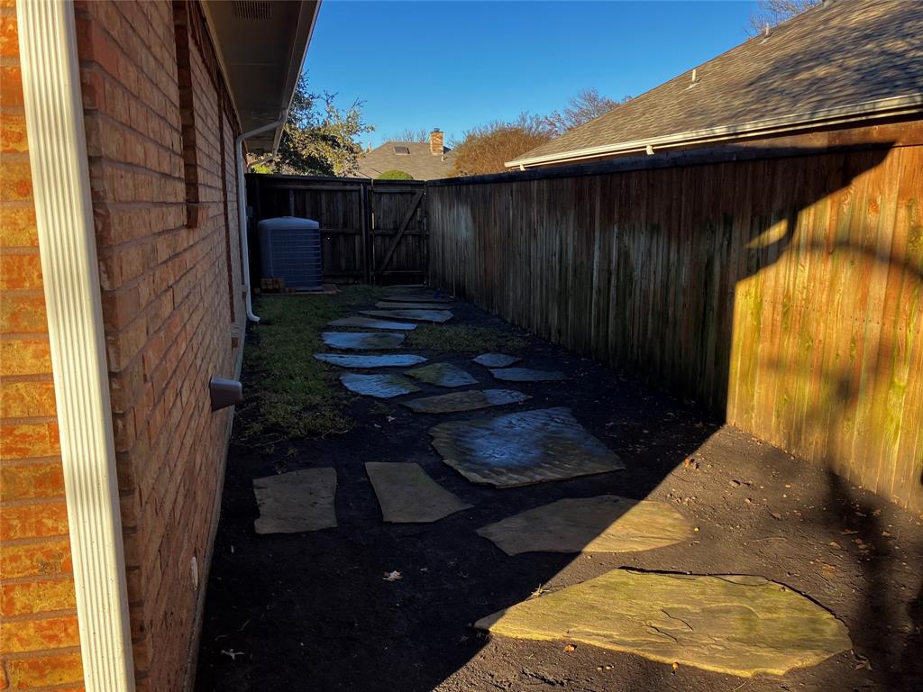 Meadows 05 - Residential