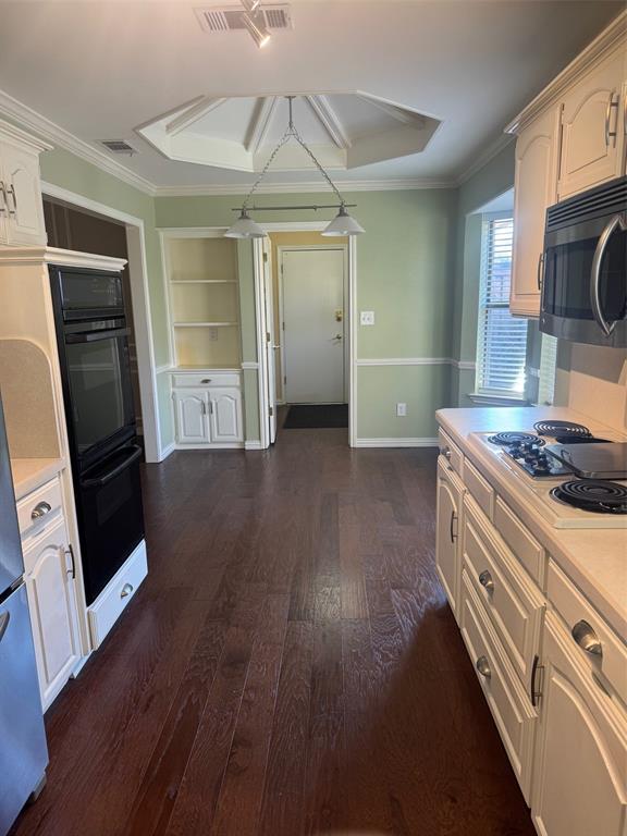 Meadows 05 - Residential