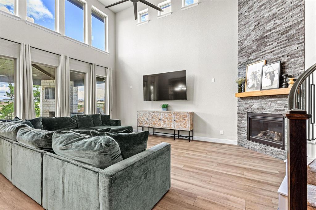 3204 Creek Meadow Drive
