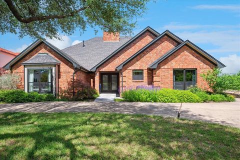 2636 Brookside Drive Irving TX 75063