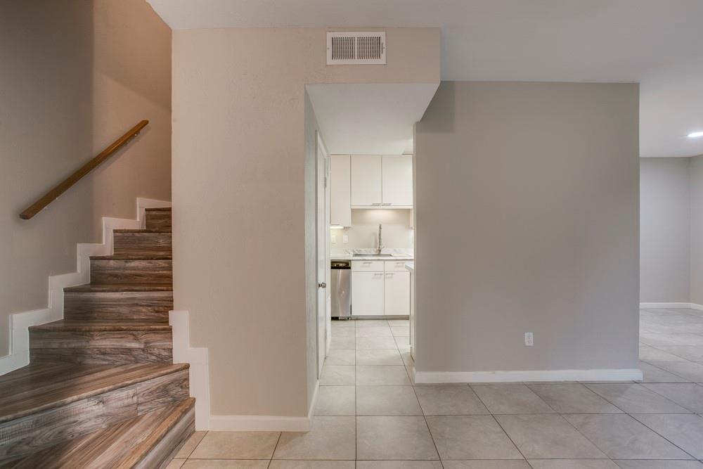 Canyon Creek Ridge - Residential