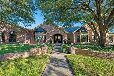 Tiny photo for 2313 Country Spring Road, Lorena, TX 76657 (MLS # 227989)
