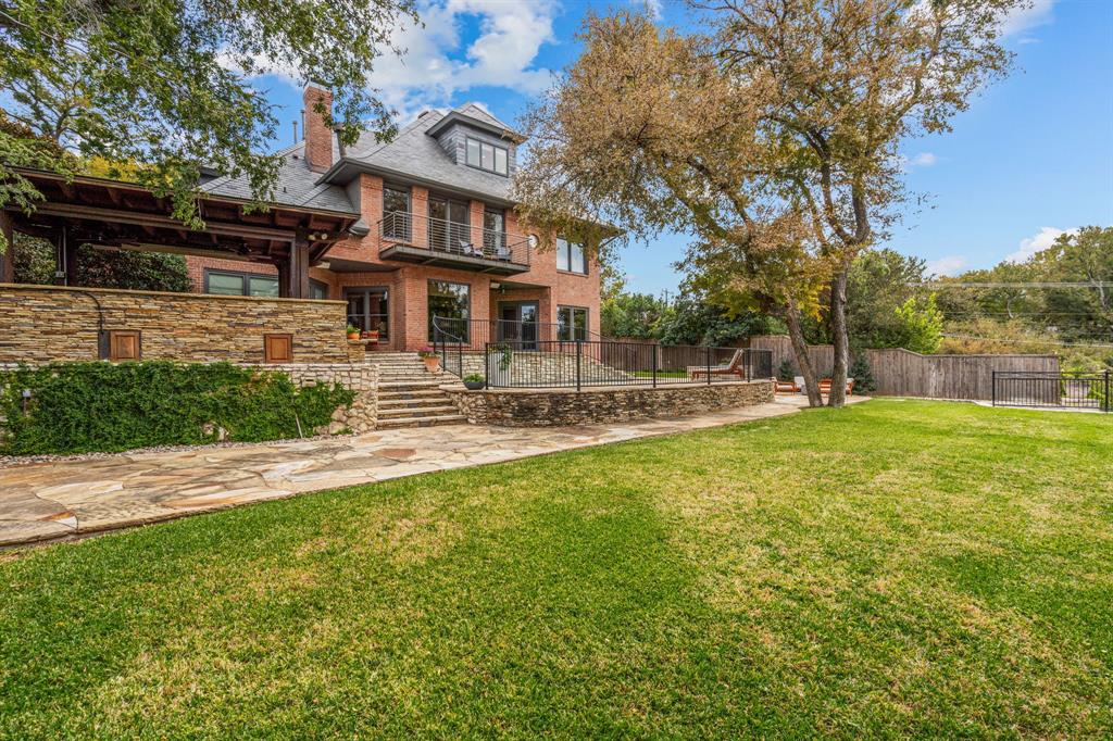 Bellaire Estates - Residential