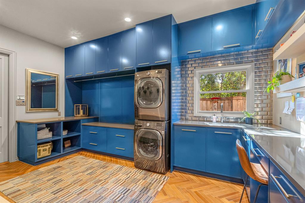 Bellaire Estates - Residential