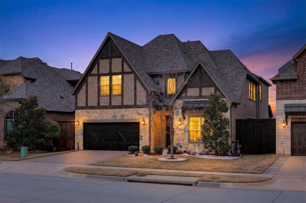 2913 Deansbrook Drive