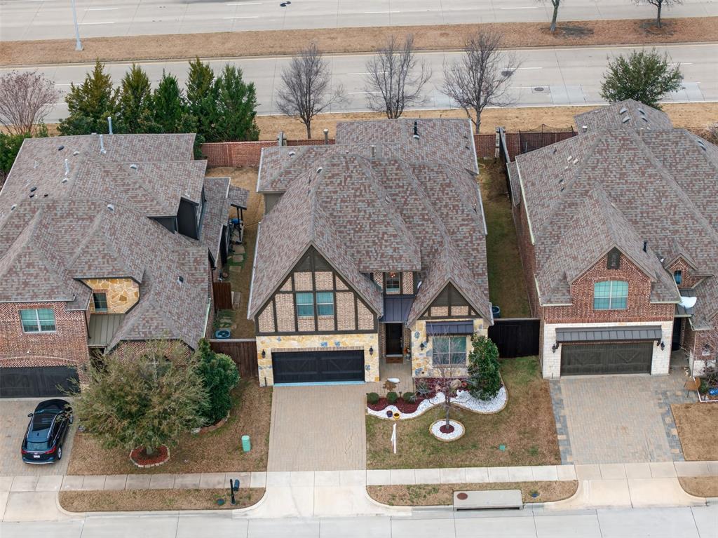 2913 Deansbrook Drive