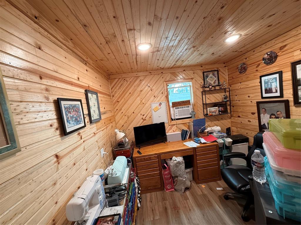 White Oak Shores - Residential