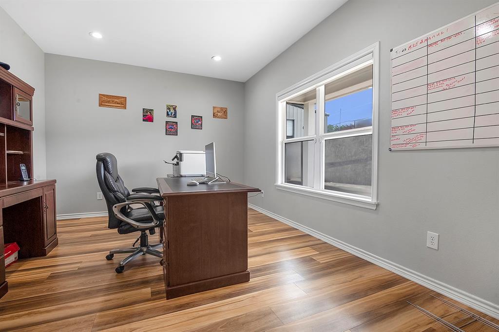 Fairway Bus Park - Commercial Sale