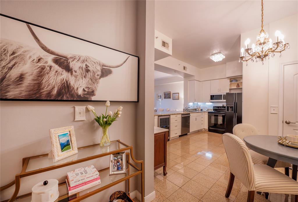 Renaissance On Turtle Creek Condo - Residential