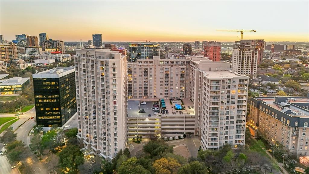 Renaissance On Turtle Creek Condo - Residential