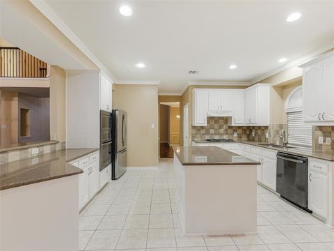 Tiny photo for 122 Wentwood Drive, Murphy, TX 75094 (MLS # 21277786)