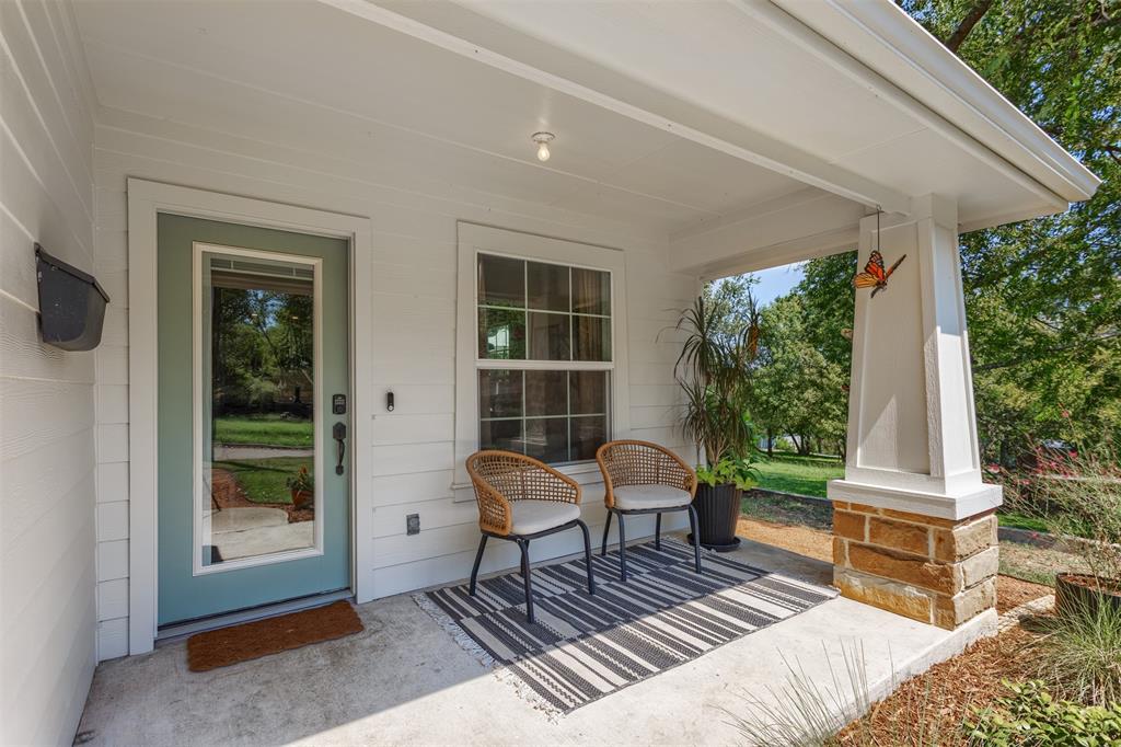 Ditto & Hight Add #1 - Residential Lease