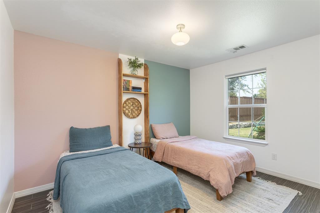 Ditto & Hight Add #1 - Residential Lease