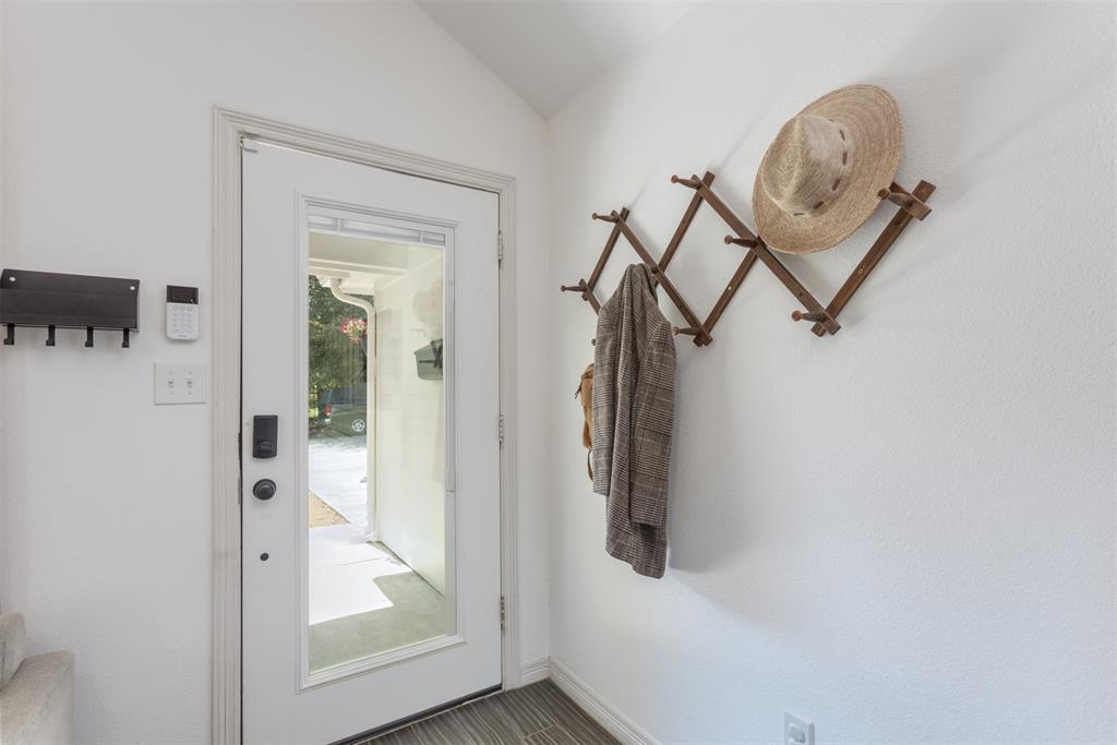 Ditto & Hight Add #1 - Residential Lease