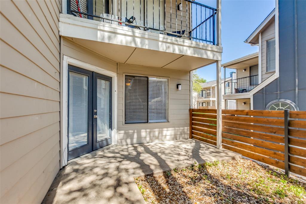 Woodside Lane Condos Ph 02 - Residential