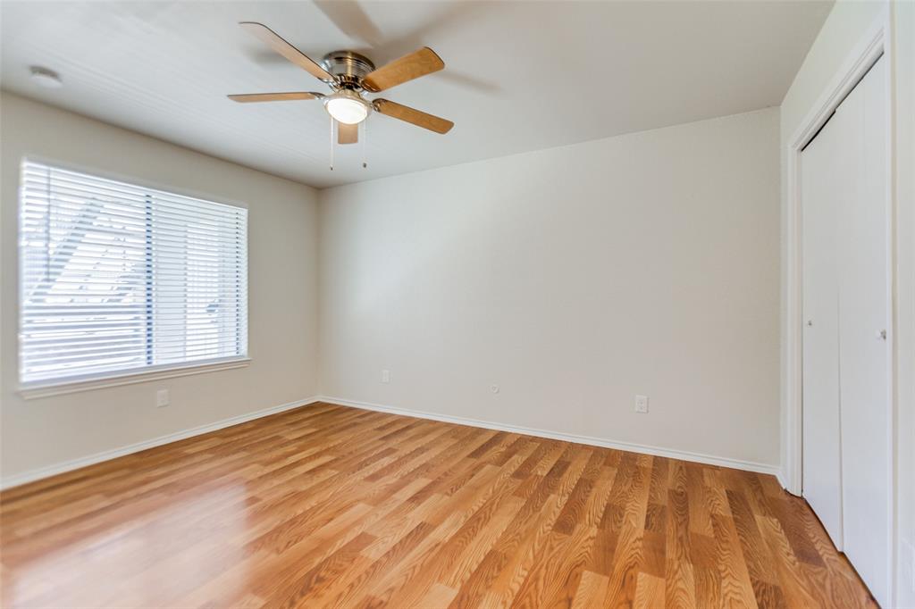 Woodside Lane Condos Ph 02 - Residential