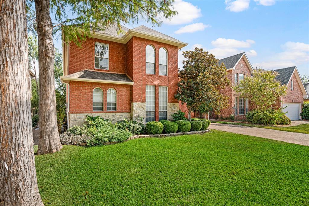 7626 Lakecrest Circle