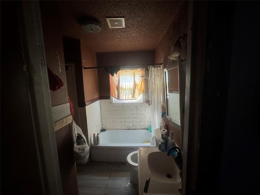 Chamberlain Arlington Heights - Residential