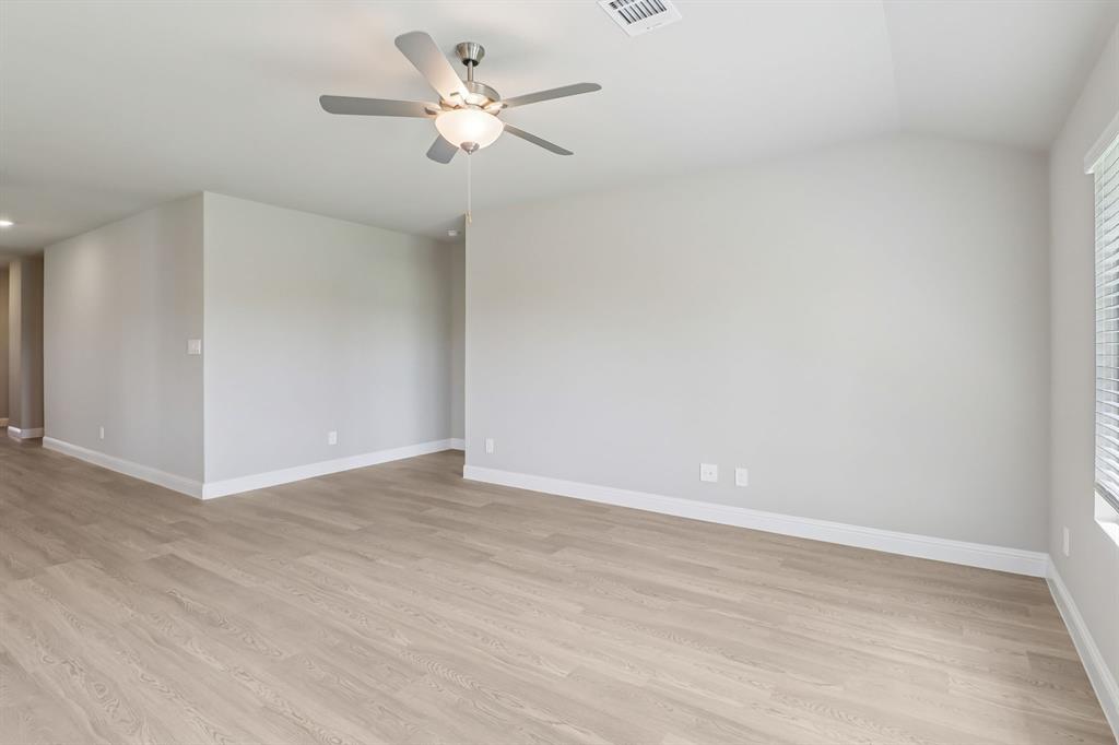 Lakehaven - Residential