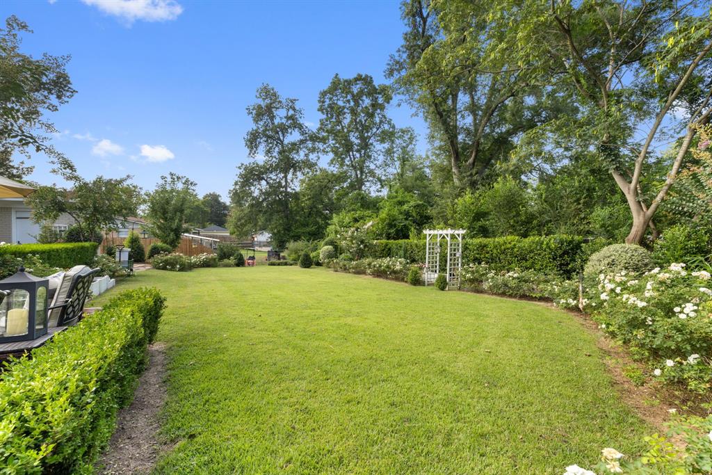 3014 Brentwood Drive