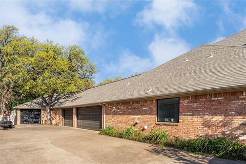 Tiny photo for 4802 Willow Bend Drive, Arlington, TX 76017 (MLS # 21222572)