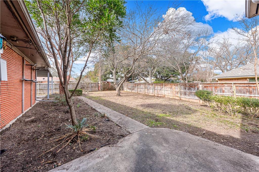 Old Oaks - Residential