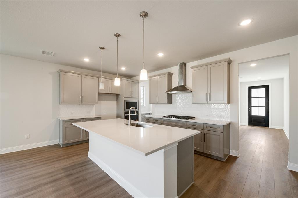 3125 Arthurdale Street