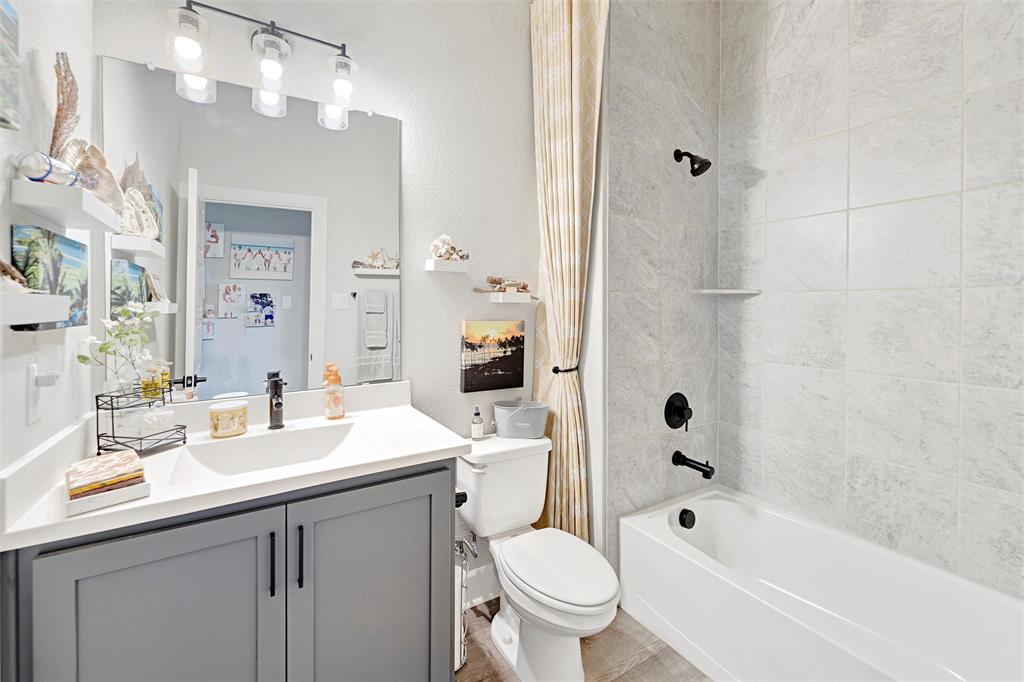 Viridian Village 3a - Residential